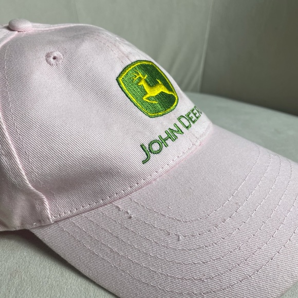 Woman’s Pink John Deere Snap Back Baseball Hat - Picture 4 of 11